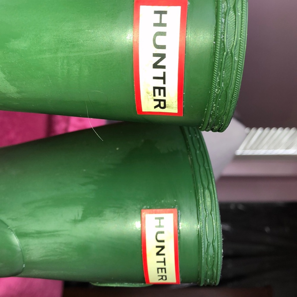 Tall green rubber boots - Picture 3 of 4